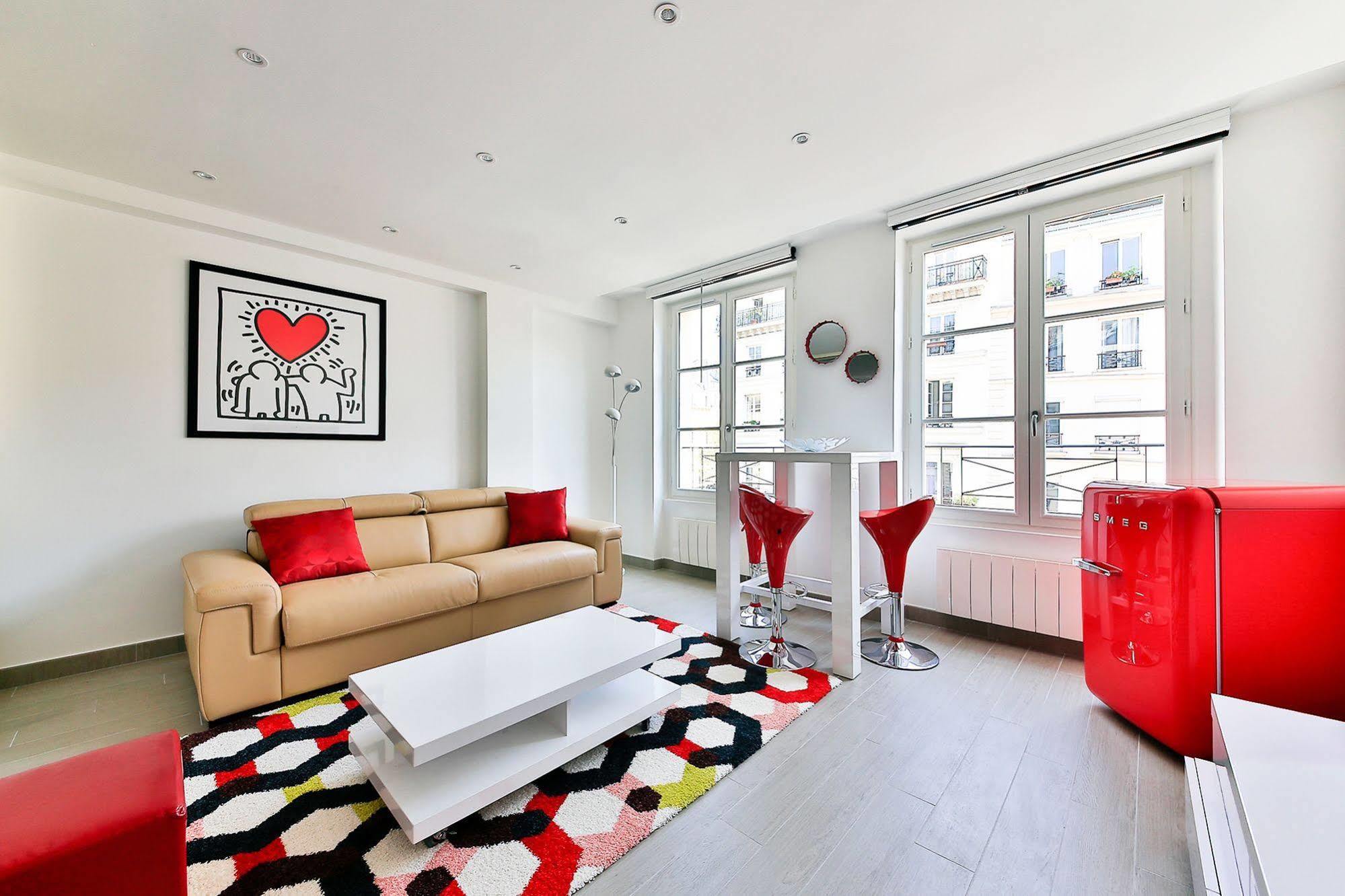 Livinparis - Luxury 2 Bedrooms Grands-boulevards I Appartamento