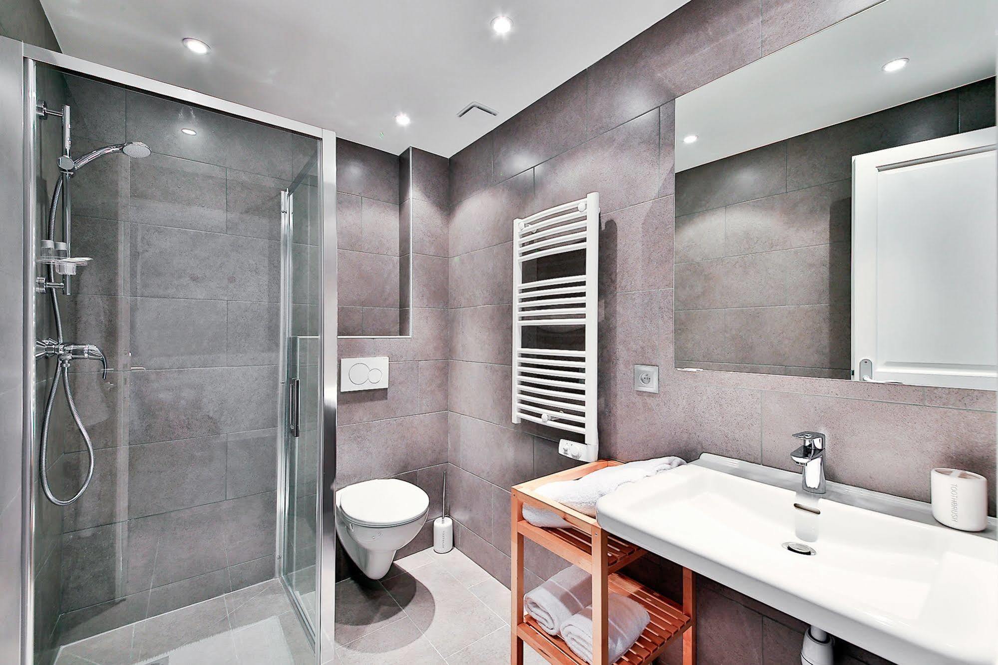 Livinparis - Luxury 2 Bedrooms Grands-boulevards I Parigi